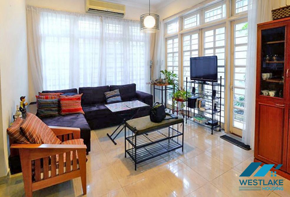 Cho thuê nhà 5 phòng ngủ tại khu C – Ciputra, Tây Hồ Cho thuê nhà 5 phòng ngủ tại khu C – Ciputra, Tây Hồ