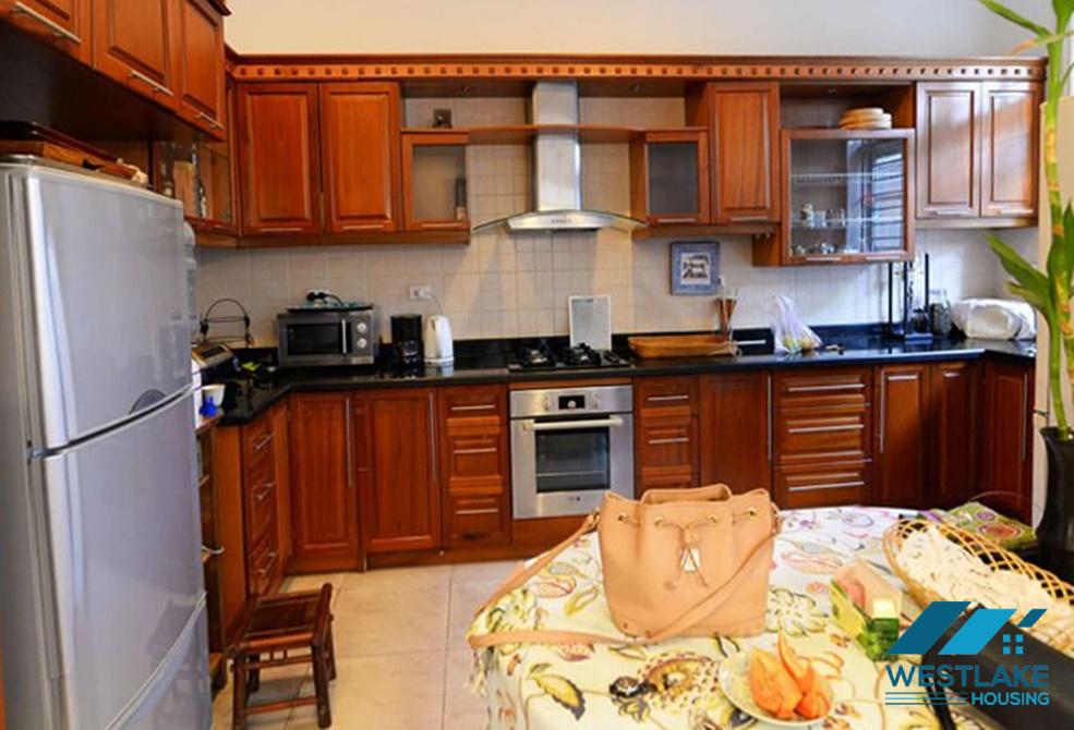 Cho thuê nhà 5 phòng ngủ tại khu C – Ciputra, Tây Hồ Cho thuê nhà 5 phòng ngủ tại khu C – Ciputra, Tây Hồ