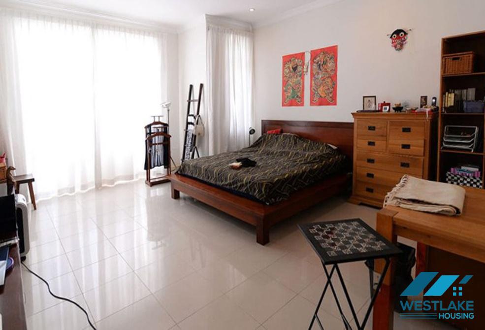 Cho thuê nhà 5 phòng ngủ tại khu C – Ciputra, Tây Hồ Cho thuê nhà 5 phòng ngủ tại khu C – Ciputra, Tây Hồ