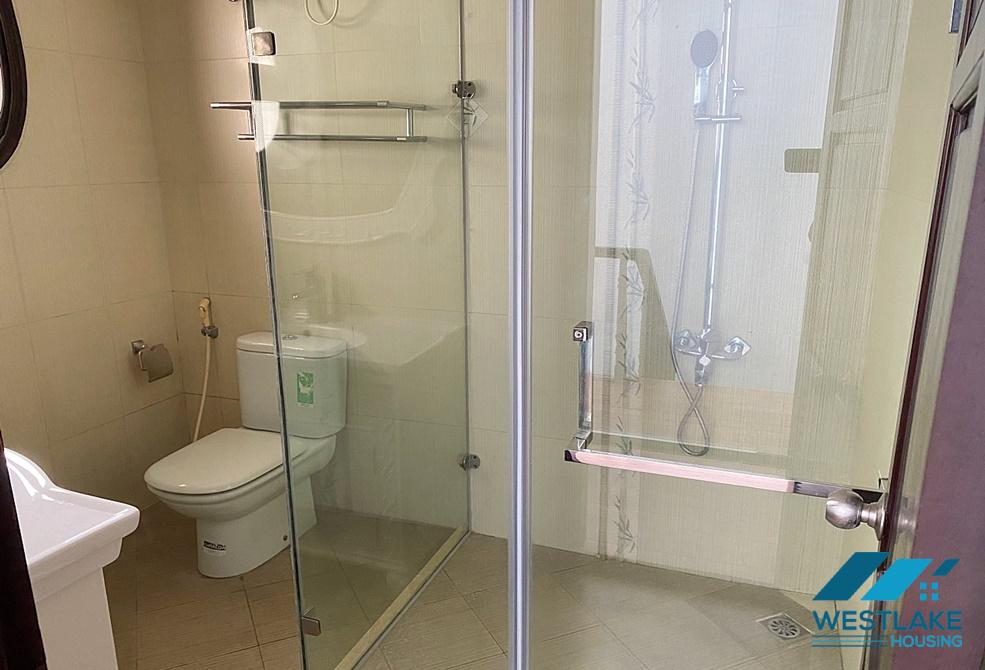 Cho thuê nhà 4 phòng ngủ gần UNIS – Khu C, Ciputra