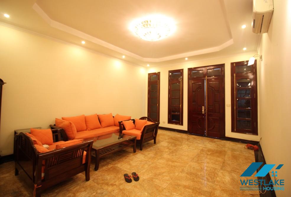 Cho thuê biệt thự 5 phòng ngủ tại Ciputra – Tây Hồ