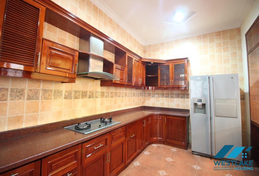 Cho thuê biệt thự 5 phòng ngủ tại Ciputra – Tây Hồ