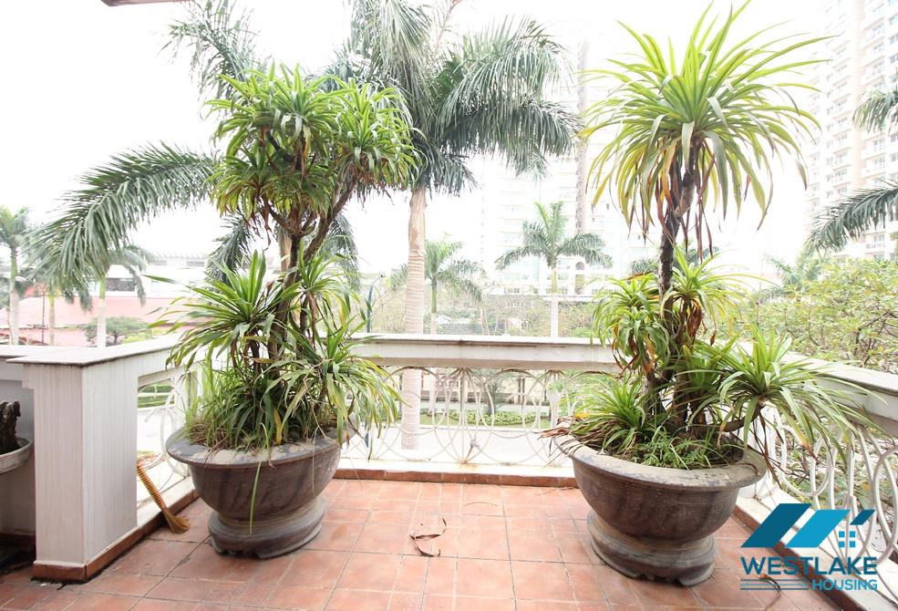 Cho thuê biệt thự 5 phòng ngủ tại Ciputra – Tây Hồ