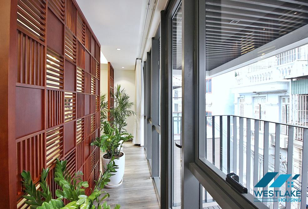 Clean and spacious 3 bedrooms apartment for rent in tay Ho area, Ha Noi