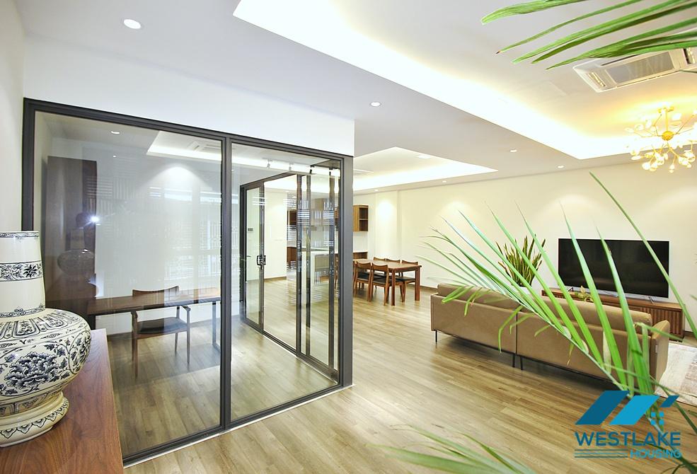 Clean and spacious 3 bedrooms apartment for rent in tay Ho area, Ha Noi