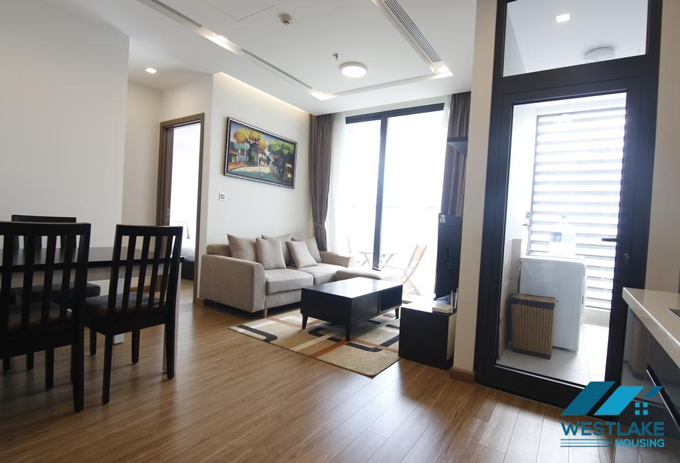 Spacious one bedroom apartment for rent in Vinhome Metropolis, Ba Dinh, Ha Noi