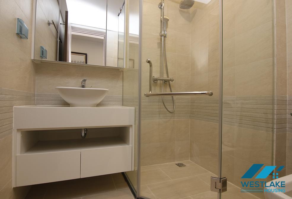 A nice 2 bedroom apartment for rent in Vinhomes Metropolis, Ba Dinh, Ha Noi A nice 2 bedroom apartment for rent in Vinhomes Metropolis, Ba Dinh, Ha Noi