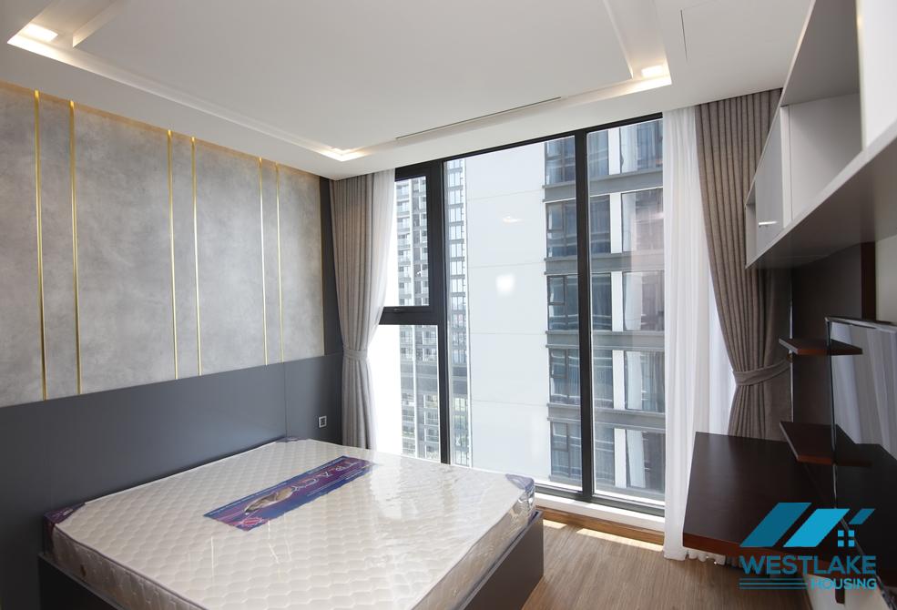 A nice 2 bedroom apartment for rent in Vinhomes Metropolis, Ba Dinh, Ha Noi A nice 2 bedroom apartment for rent in Vinhomes Metropolis, Ba Dinh, Ha Noi