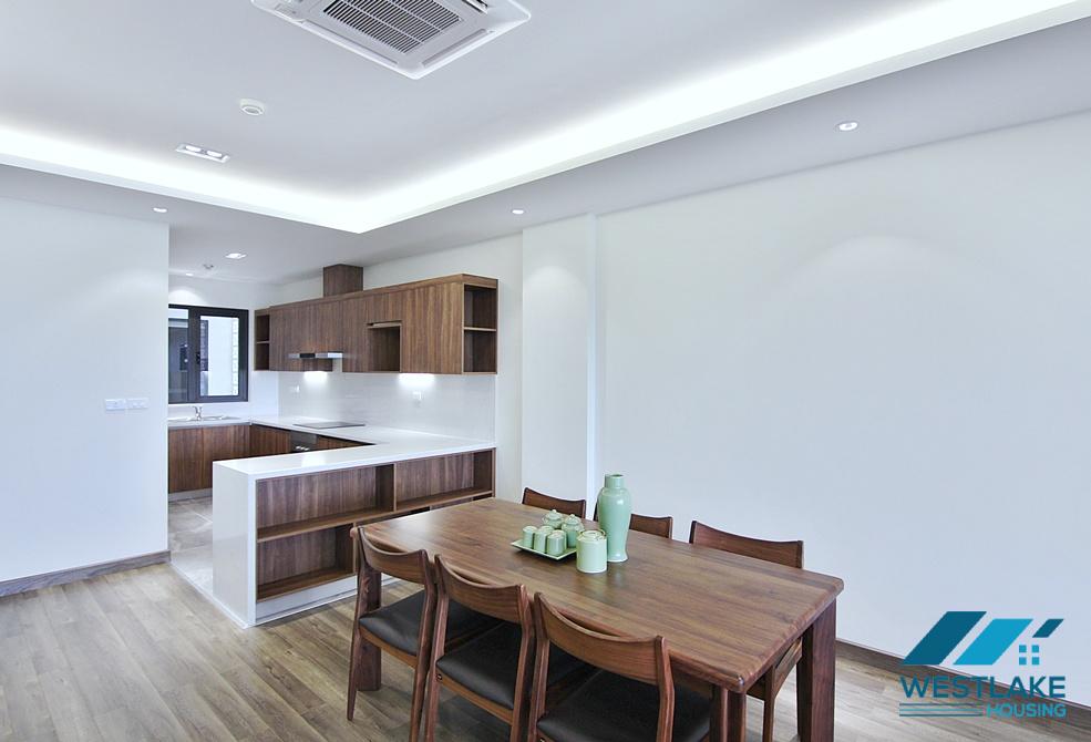 A beautiful 03 bedrooms and 01 working room apartment on 5th floor for rent in Tay Ho, Ha Noi A beautiful 03 bedrooms and 01 working room apartment on 5th floor for rent in Tay Ho, Ha Noi