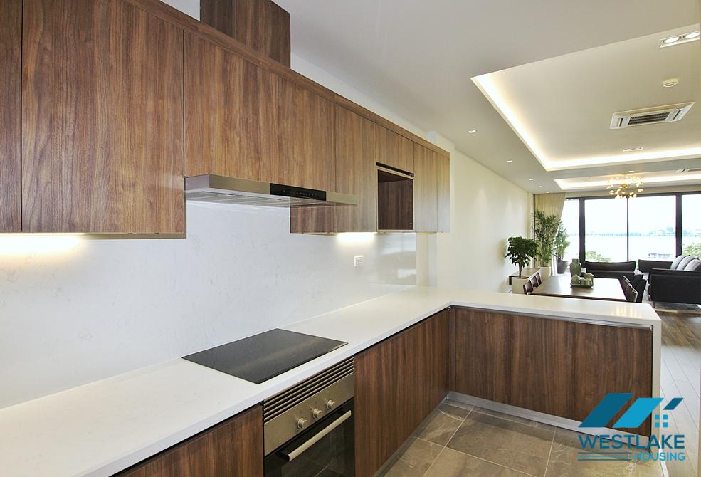 A beautiful 03 bedrooms and 01 working room apartment on 5th floor for rent in Tay Ho, Ha Noi A beautiful 03 bedrooms and 01 working room apartment on 5th floor for rent in Tay Ho, Ha Noi