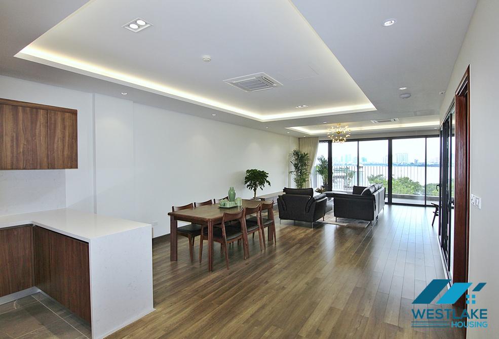 A beautiful 03 bedrooms and 01 working room apartment on 5th floor for rent in Tay Ho, Ha Noi A beautiful 03 bedrooms and 01 working room apartment on 5th floor for rent in Tay Ho, Ha Noi