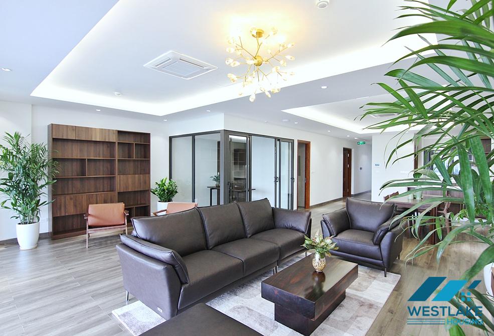 A beautiful 03 bedrooms and 01 working room apartment on 5th floor for rent in Tay Ho, Ha Noi A beautiful 03 bedrooms and 01 working room apartment on 5th floor for rent in Tay Ho, Ha Noi