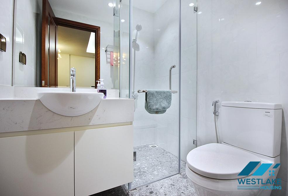 Good quality 01 bedroom apartment on the ground floor for rent in Au Co, Tay Ho, Ha Noi Good quality 01 bedroom apartment on the ground floor for rent in Au Co, Tay Ho, Ha Noi