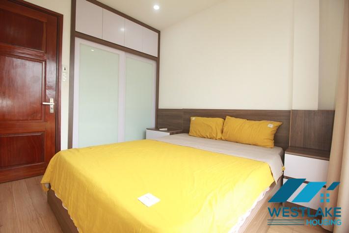 Cho Thuê Căn Hộ 2 Phòng Ngủ Đẹp Sáng Thoáng, Gía Tôt Tại  Âu Cơ,Tây Hồ, Hà Nội.