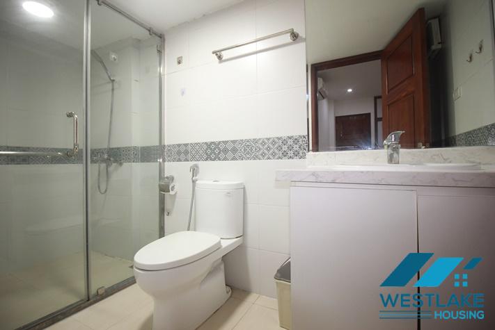 Cho Thuê Căn Hộ 2 Phòng Ngủ Đẹp Sáng Thoáng, Gía Tôt Tại  Âu Cơ,Tây Hồ, Hà Nội.