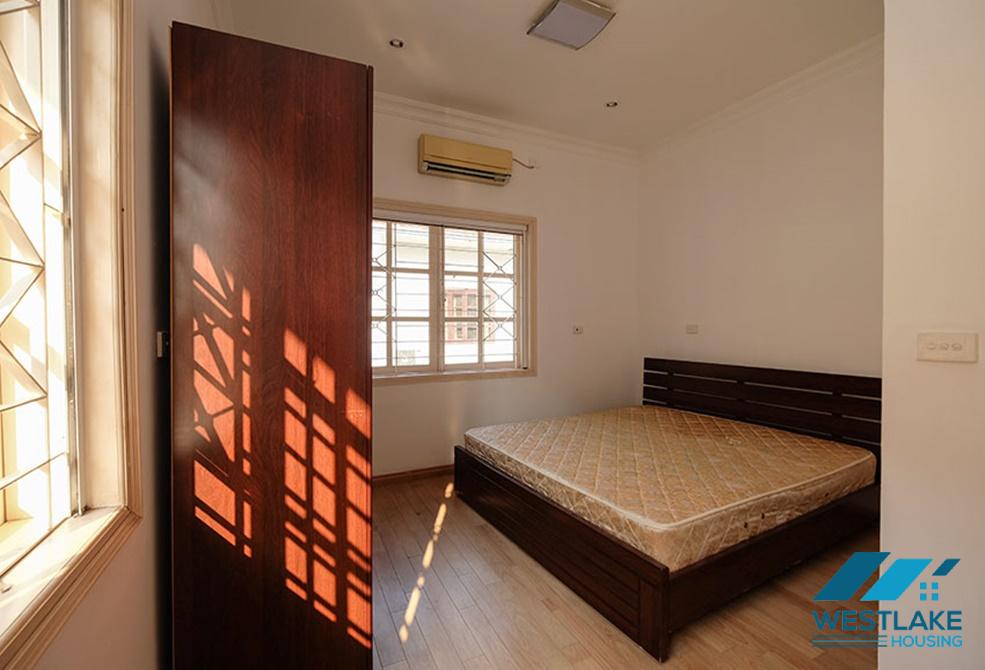 Cho thuê nhà 4 phòng ngủ tại Ciputra – Tây Hồ, Hà Nội