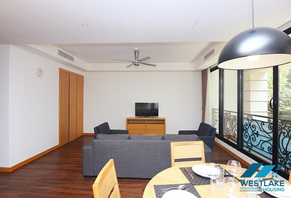 Spacious 02 bedrooms apartment for rent in central of Tay Ho, Ha Noi