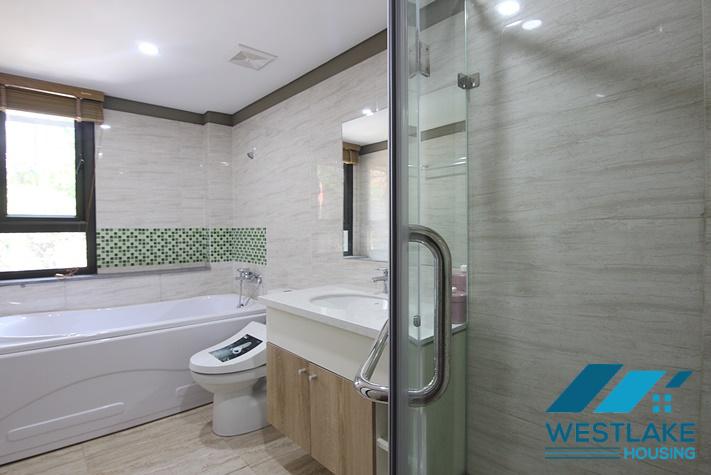 Cho Thuê Căn Hộ Một Phòng Ngủ Mới, Đẹp Tại Tây Hồ, Hà Nội.