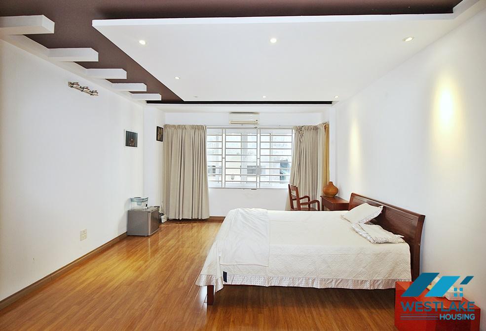 A nice and spacious 4 bedroom house for rent in Au Co, Tay Ho