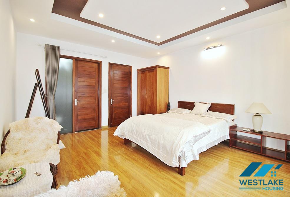 A nice and spacious 4 bedroom house for rent in Au Co, Tay Ho
