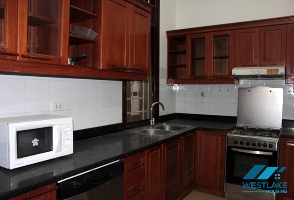 Cho thuê nhà hiện đại tại Ciputra – Tây Hồ, Hà Nội