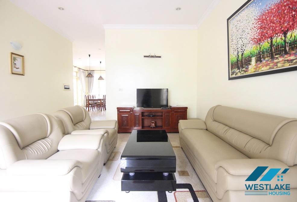 Cho thuê nhà 4 phòng ngủ tại Ciputra – Tây Hồ