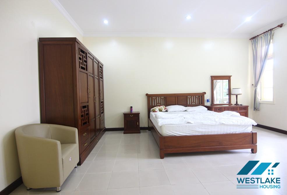 Cho thuê nhà 4 phòng ngủ tại Ciputra – Tây Hồ