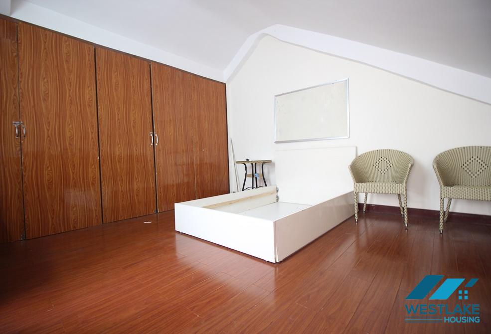 Cho thuê nhà/biệt thự 5 phòng ngủ tại Ciputra – Tây Hồ, Hà Nội