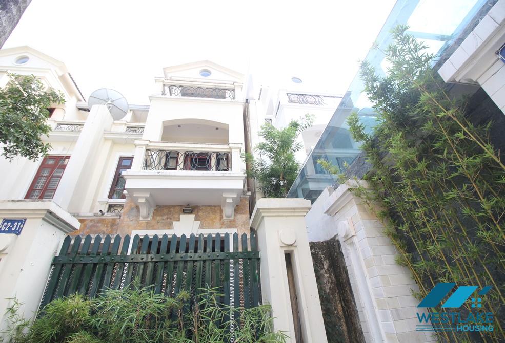 Cho thuê nhà/biệt thự 5 phòng ngủ tại Ciputra – Tây Hồ, Hà Nội