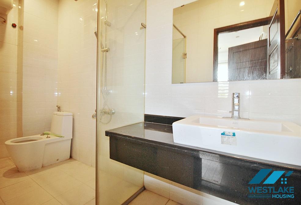 A nice 4 bedroom house for rent in Au Co, Tay Ho