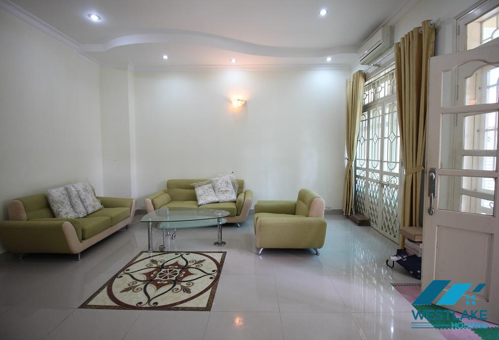 Cho thuê biệt thự giá tốt tại khu C – Ciputra, Tây Hồ, Hà Nội