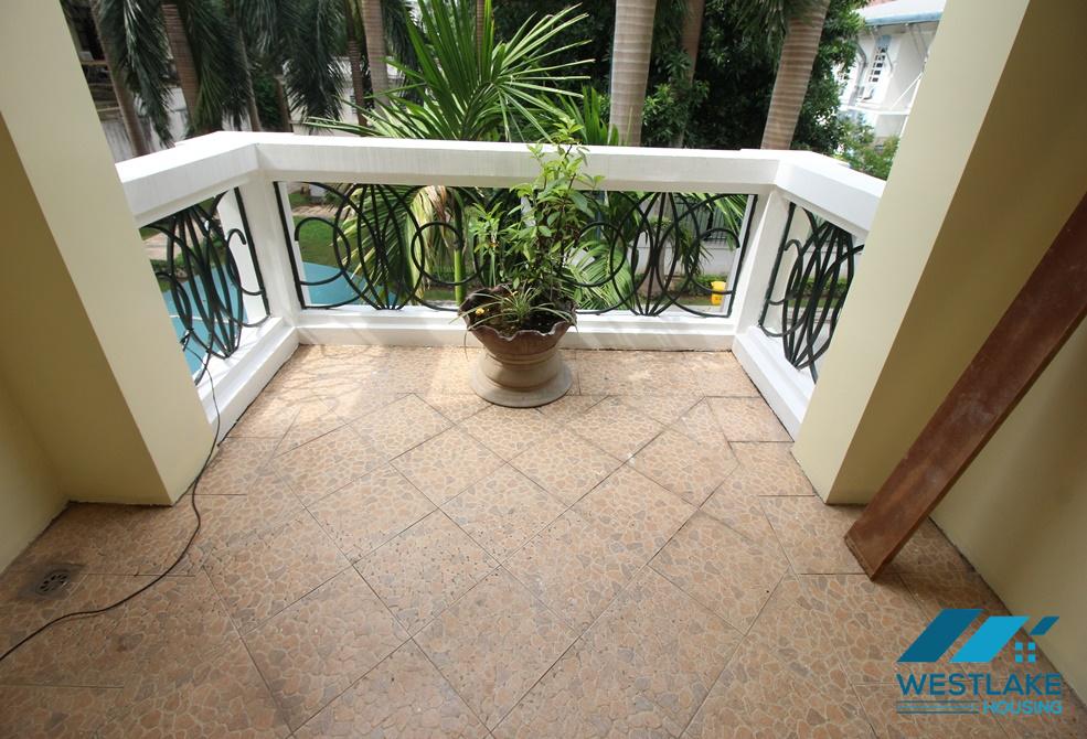 Cho thuê biệt thự giá tốt tại khu C – Ciputra, Tây Hồ, Hà Nội