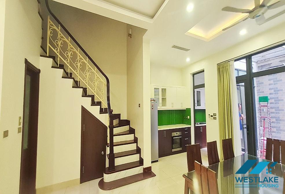 Cho thuê biệt thự 4 phòng ngủ tại khu C – Ciputra, Tây Hồ