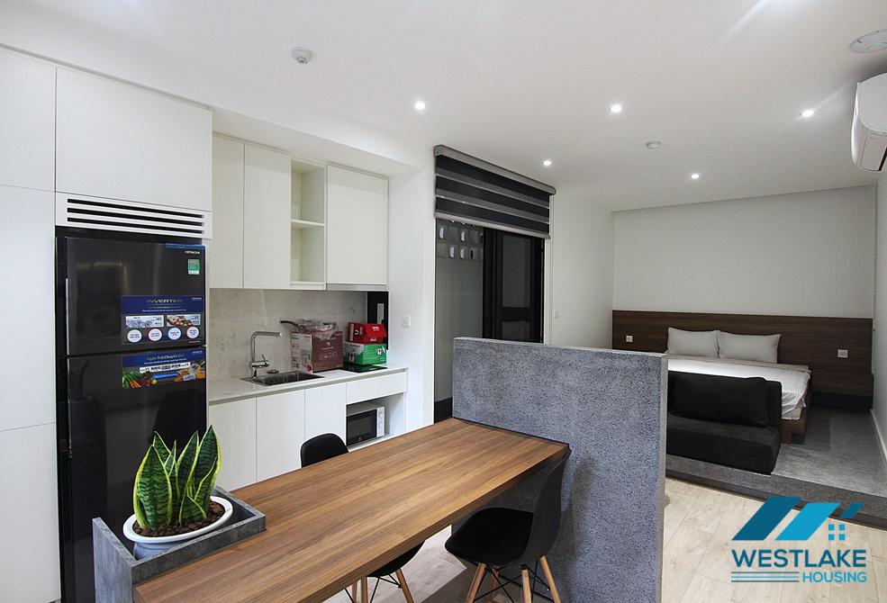 A high-end studio apartment in Tay Ho, near West Lake for rent