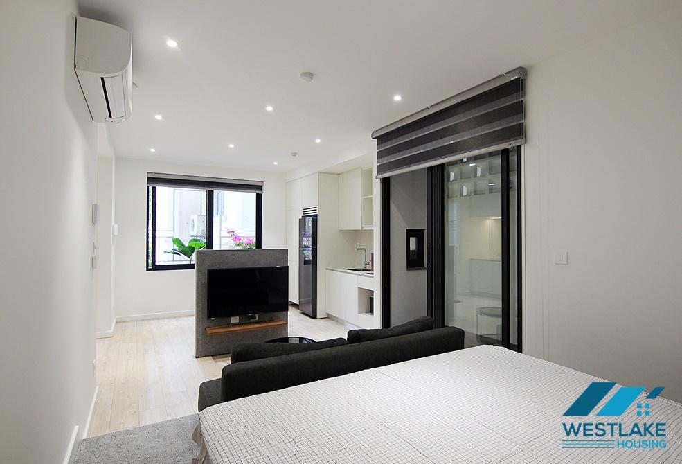 A high-end studio apartment in Tay Ho, near West Lake for rent