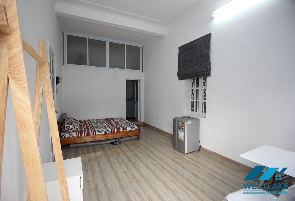 A nice house with big yard for rent in Au Co, Tay Ho