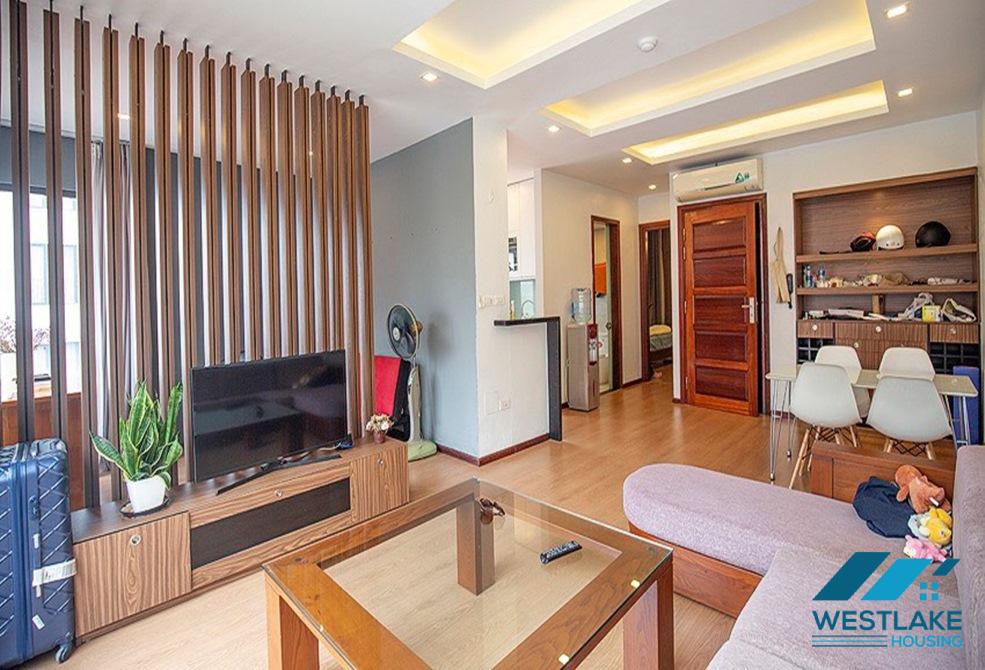 Spacious, high-quality 1-bedroom apartment for rent in Xuan Dieu, Tay Ho