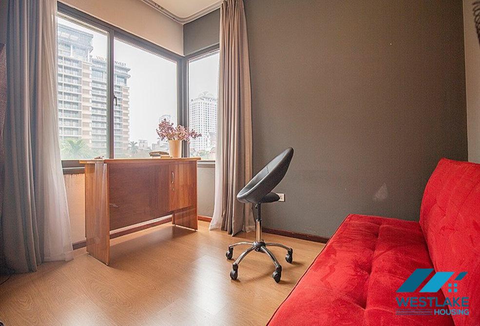 Spacious, high-quality 1-bedroom apartment for rent in Xuan Dieu, Tay Ho