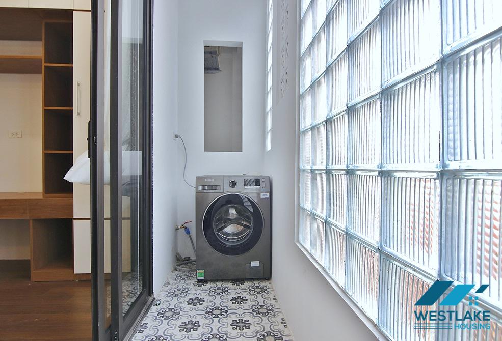 Căn Hộ  Dịch Vụ 1 Phòng Ngủ Mới Đẹp Cho Thuê Tại Trịnh Công Sơn, Tây Hồ, Hà Nội