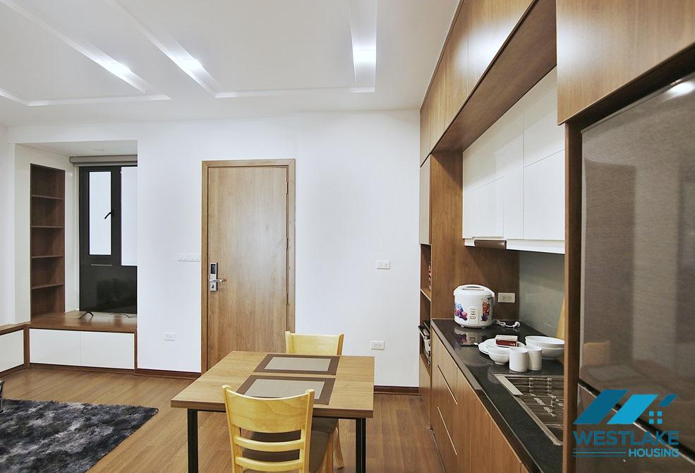 Căn Hộ  Dịch Vụ 1 Phòng Ngủ Mới Đẹp Cho Thuê Tại Trịnh Công Sơn, Tây Hồ, Hà Nội