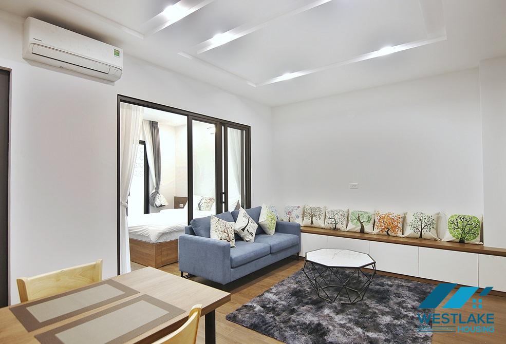 Căn Hộ  Dịch Vụ 1 Phòng Ngủ Mới Đẹp Cho Thuê Tại Trịnh Công Sơn, Tây Hồ, Hà Nội