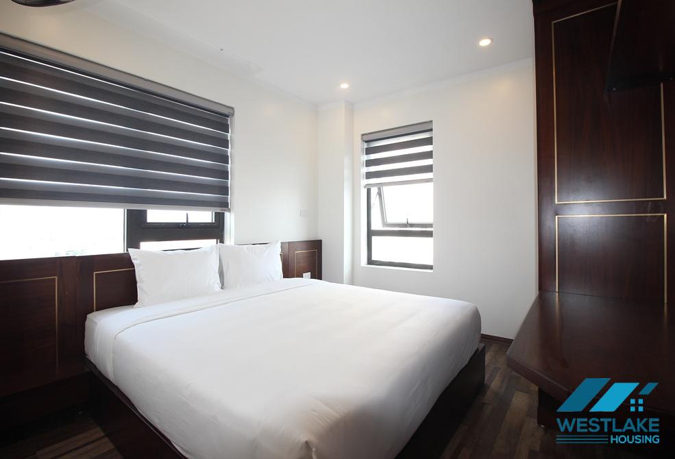 Affordable price 02 bedrooms apartment for rent on Lac Long Quan street, Tay Ho, Ha Noi