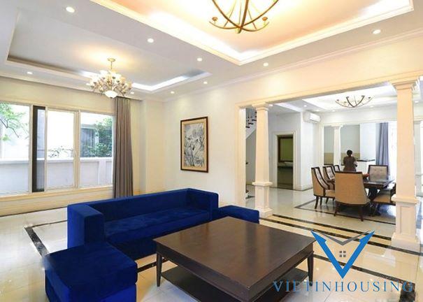 Cho thuê biệt thự đường Hoa Sữa, Vinhome Riverside