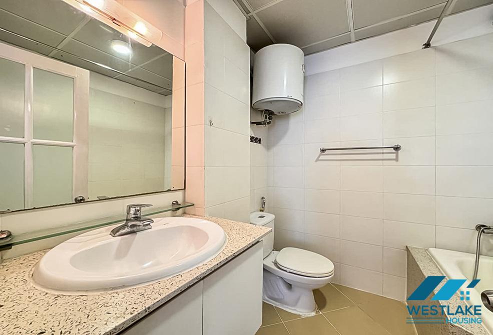 Large 02 bedrooms apartment for rent in Tay Ho, Ha Noi Large 02 bedrooms apartment for rent in Tay Ho, Ha Noi