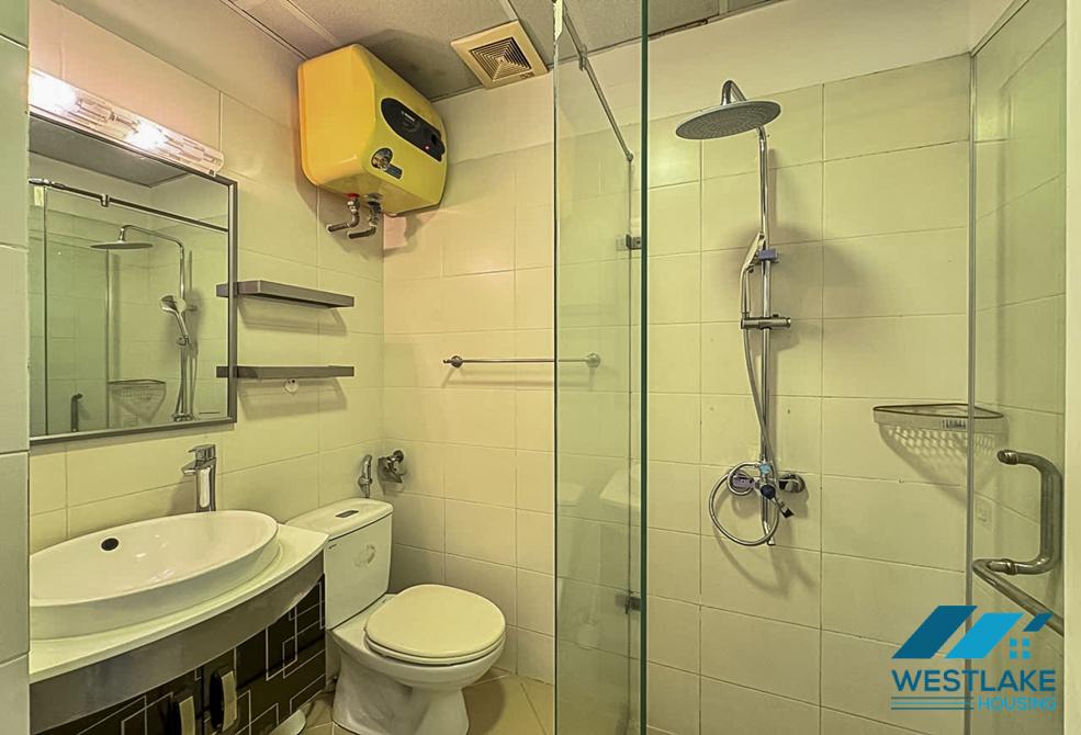 Large 02 bedrooms apartment for rent in Tay Ho, Ha Noi Large 02 bedrooms apartment for rent in Tay Ho, Ha Noi