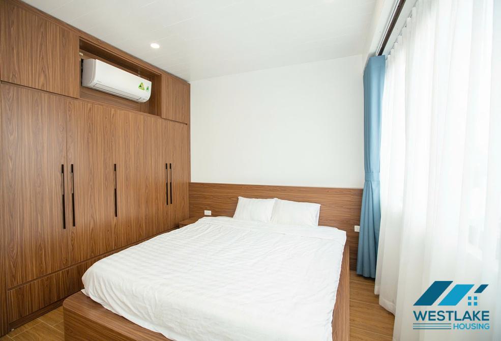 Cho Thuê Căn Hộ Một Phòng Ngủ Mới Đẹp, Ban Công Rông Thoáng Tại Khu Vực Xuân Diệu, Tây Hồ, Hà Nội. Cho Thuê Căn Hộ Một Phòng Ngủ Mới Đẹp, Ban Công Rông Thoáng Tại Khu Vực Xuân Diệu, Tây Hồ, Hà Nội.