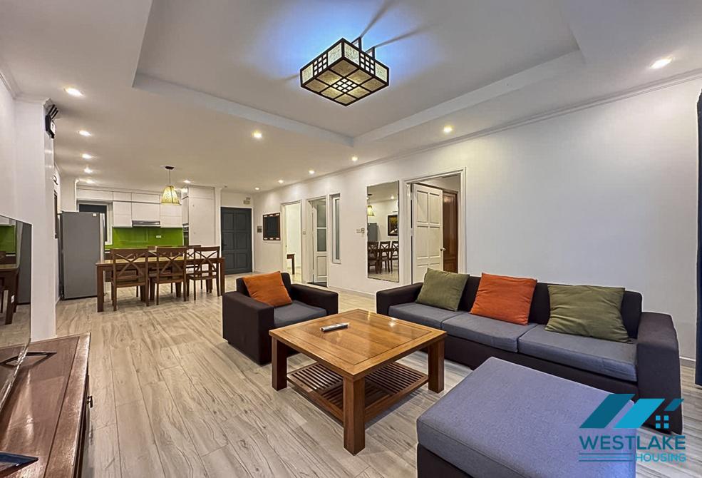 Cho Thuê Căn Hộ 2 Phòng Ngủ Mới Cài Tạo Lại, Rộng Đẹp Sáng Thoáng Tại Tây Hồ, Hà Nội. Cho Thuê Căn Hộ 2 Phòng Ngủ Mới Cài Tạo Lại, Rộng Đẹp Sáng Thoáng Tại Tây Hồ, Hà Nội.