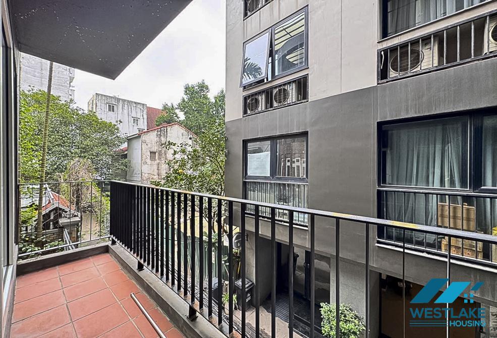 Cho Thuê Căn Hộ 2 Phòng Ngủ Mới Cài Tạo Lại, Rộng Đẹp Sáng Thoáng Tại Tây Hồ, Hà Nội. Cho Thuê Căn Hộ 2 Phòng Ngủ Mới Cài Tạo Lại, Rộng Đẹp Sáng Thoáng Tại Tây Hồ, Hà Nội.