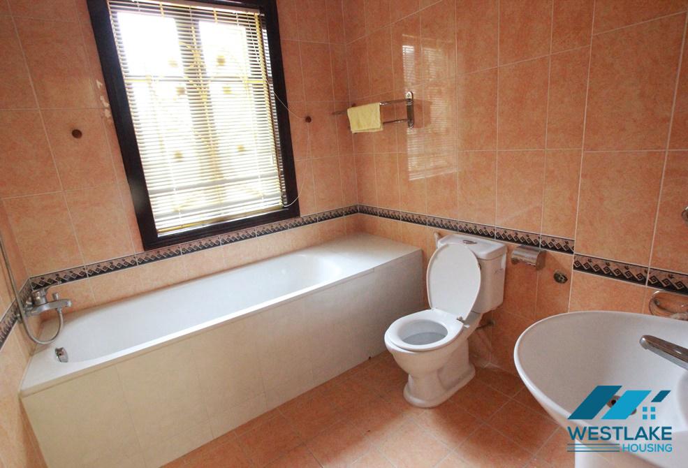 Cho thuê nhà đẹp 3 phòng ngủ tại khu T – Ciputra, Tây Hồ, Hà Nội