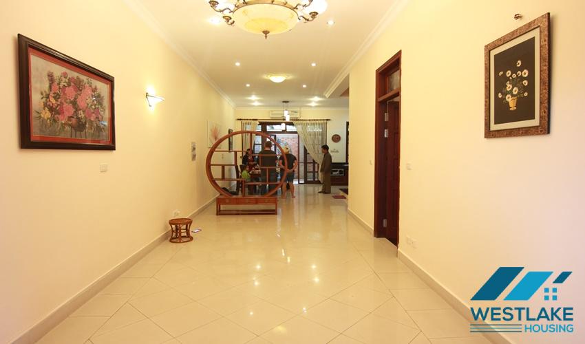 Cho thuê nhà đẹp 4 phòng ngủ tại Ciputra – Tây Hồ, Hà Nội,